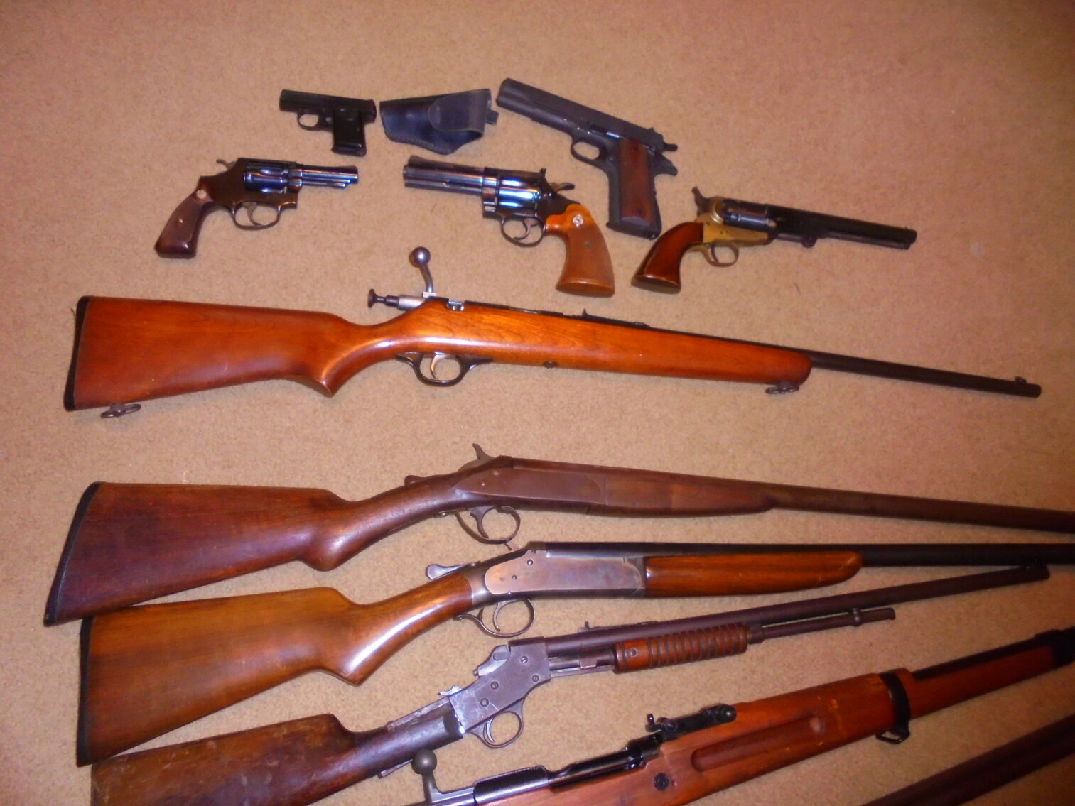 Image for PUBLIC ESTATE AUCTION (LIVING/MOVING)