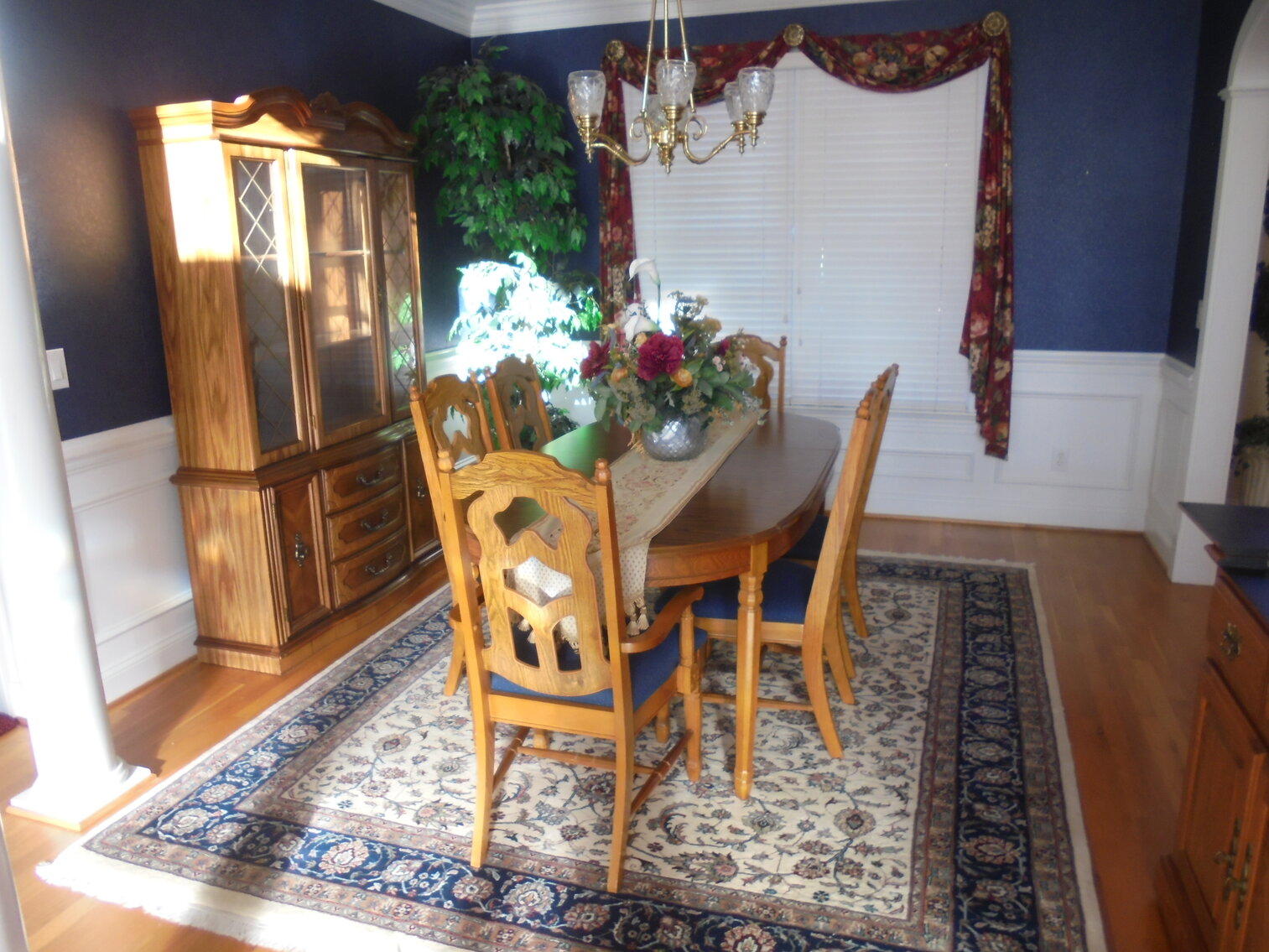 Image for PUBLIC ESTATE AUCTION (LIVING/MOVING)