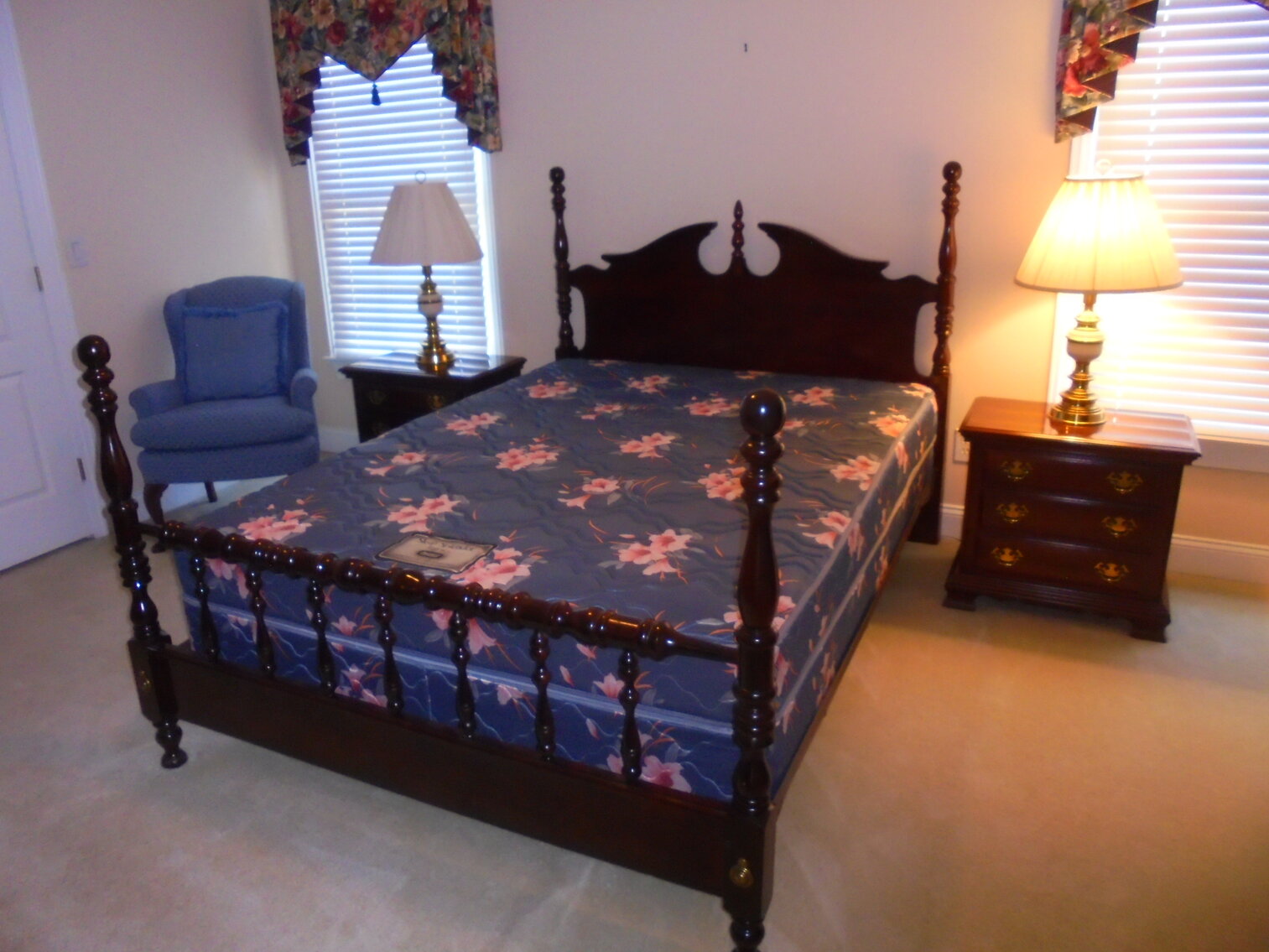 Image for PUBLIC ESTATE AUCTION (LIVING/MOVING)