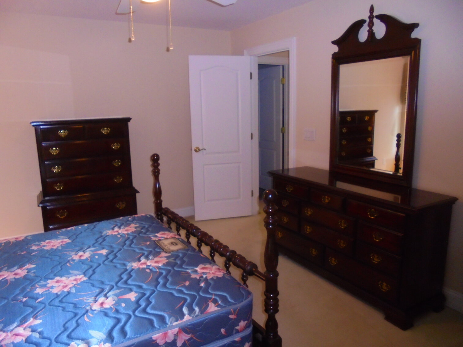 Image for PUBLIC ESTATE AUCTION (LIVING/MOVING)