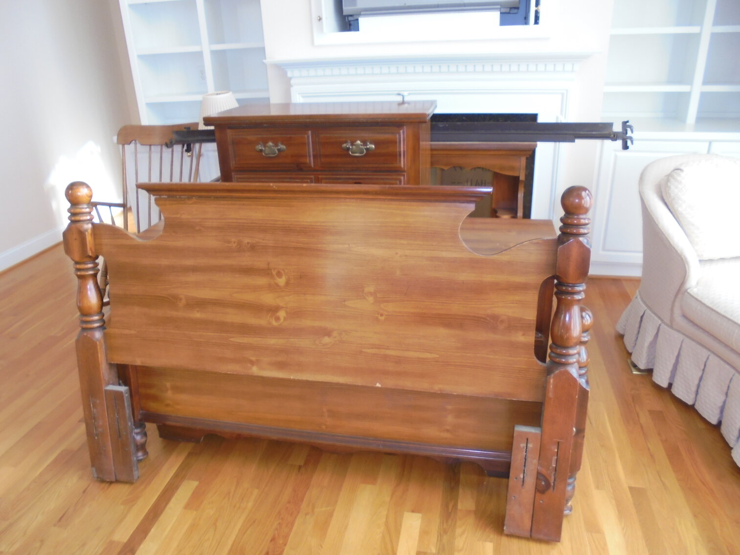 Image for PUBLIC ESTATE AUCTION (LIVING/MOVING)