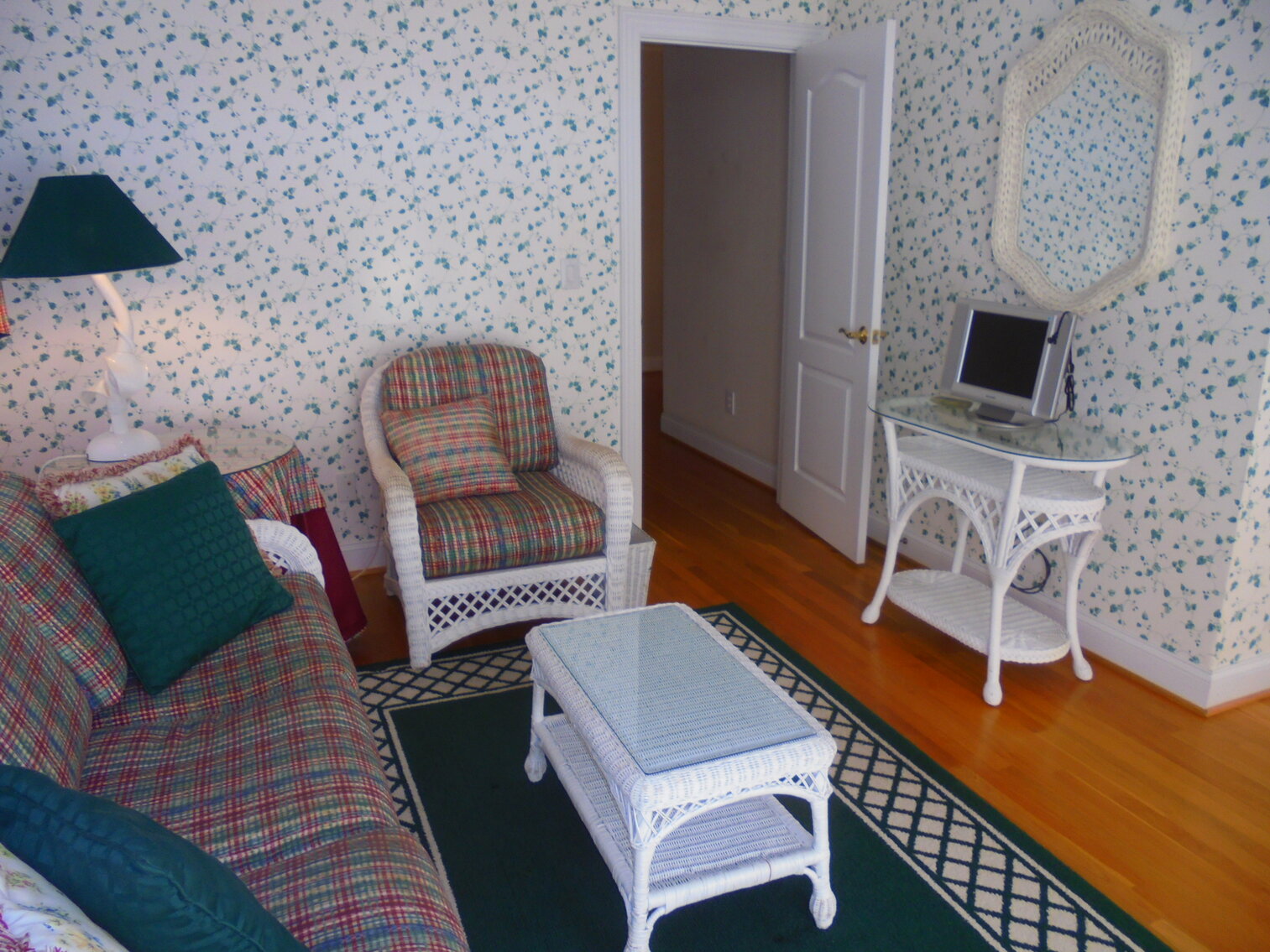 Image for PUBLIC ESTATE AUCTION (LIVING/MOVING)