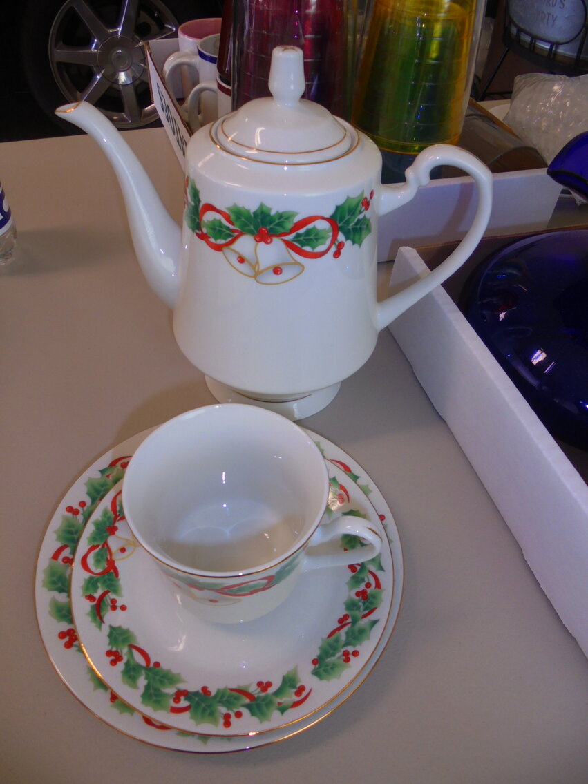 Image for PUBLIC ESTATE AUCTION (LIVING/MOVING)