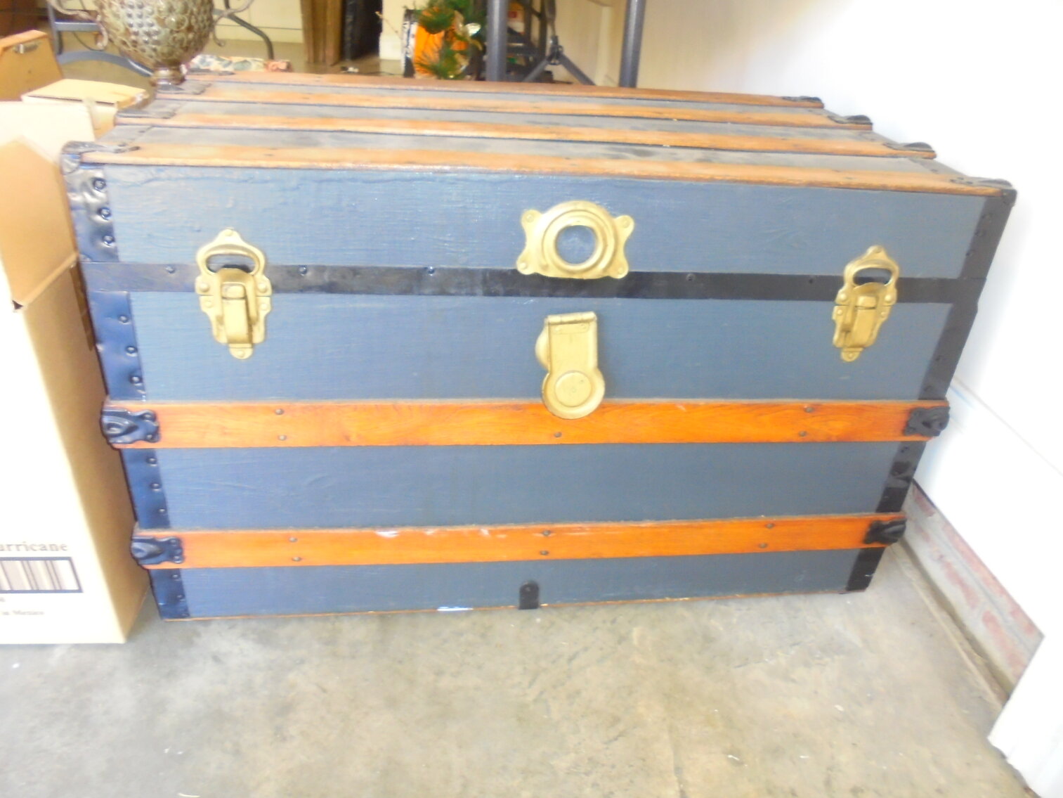 Image for PUBLIC ESTATE AUCTION (LIVING/MOVING)