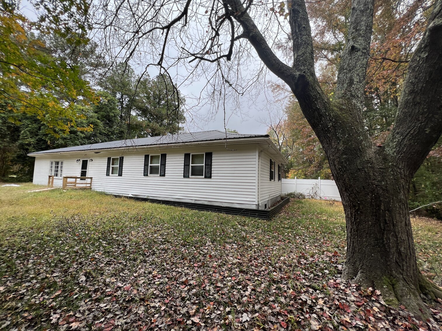 Image for 5 Bedroom, 1 Bath, 2180 Sq. Fix and Flip on .6 Acres