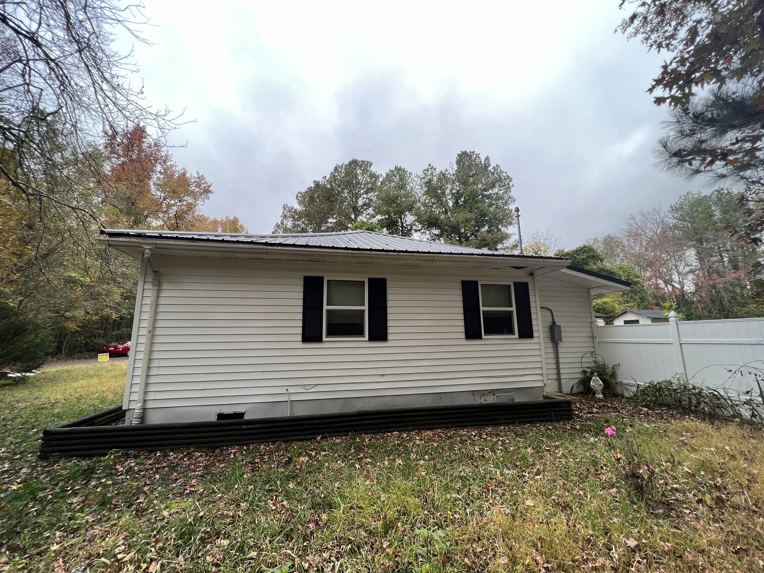 Image for 5 Bedroom, 1 Bath, 2180 Sq. Fix and Flip on .6 Acres