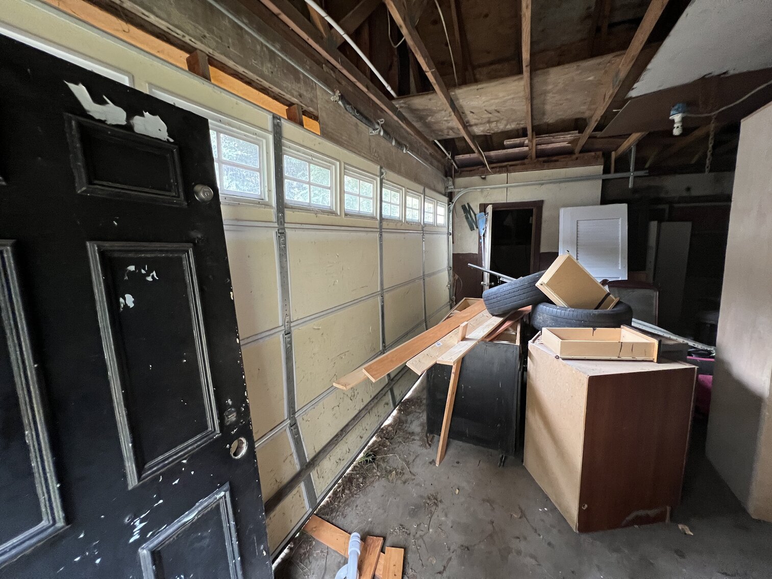 Image for 5 Bedroom, 1 Bath, 2180 Sq. Fix and Flip on .6 Acres