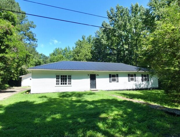 Image for 5 Bedroom, 1 Bath, 2180 Sq. Fix and Flip on .6 Acres