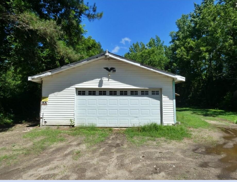 Image for 5 Bedroom, 1 Bath, 2180 Sq. Fix and Flip on .6 Acres