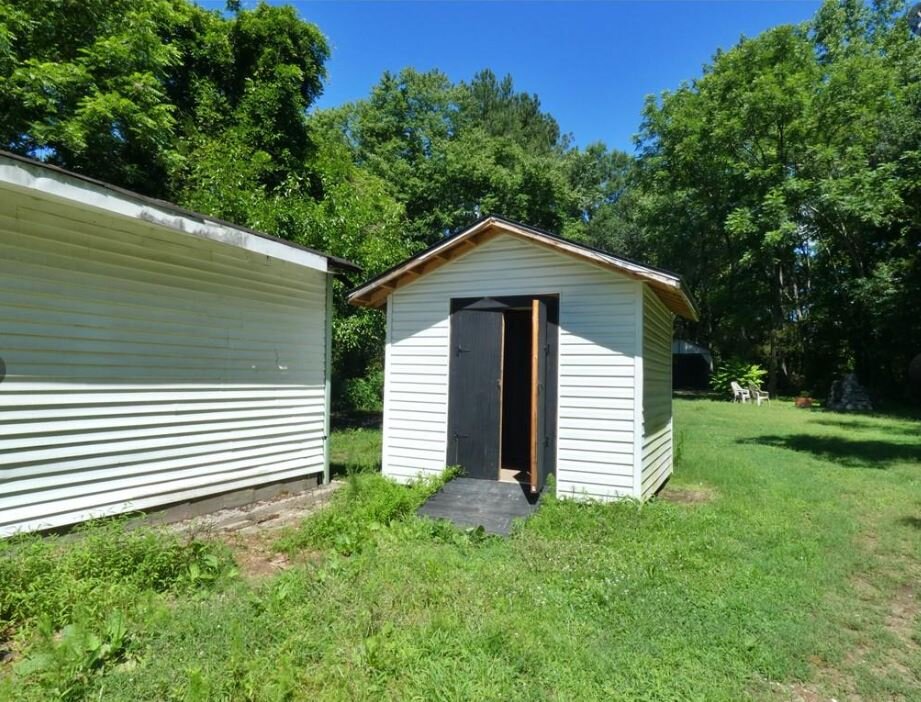 Image for 5 Bedroom, 1 Bath, 2180 Sq. Fix and Flip on .6 Acres