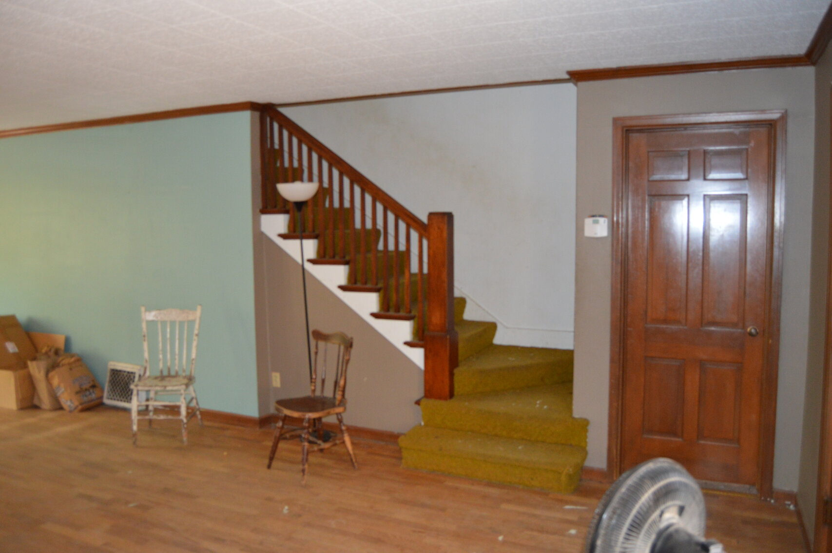 Image for 211 E 4th St