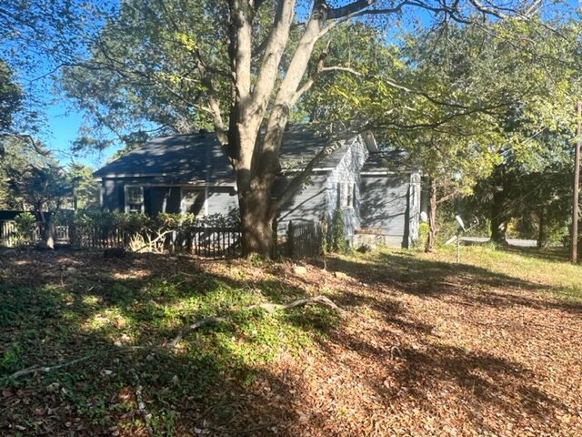 Image for 404 Robinson Road