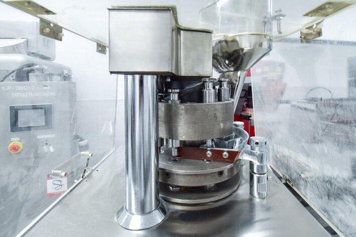 Image for ***SOLD***  MJK1246 7 Station Tablet Press MDL ZP-9 HUADA