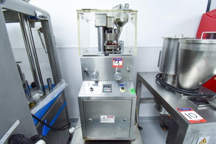 Image for ***SOLD***  MJK1246 7 Station Tablet Press MDL ZP-9 HUADA