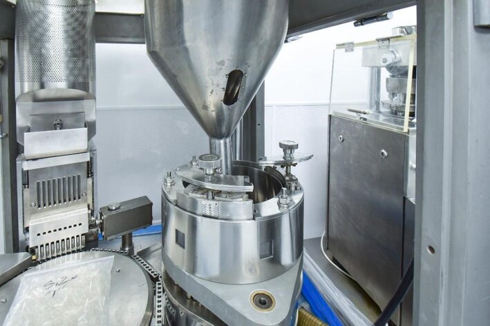 Image for ***SOLD*** MJK1271 NJP 1200C-2 - 9 Slot Encapsulation Machine