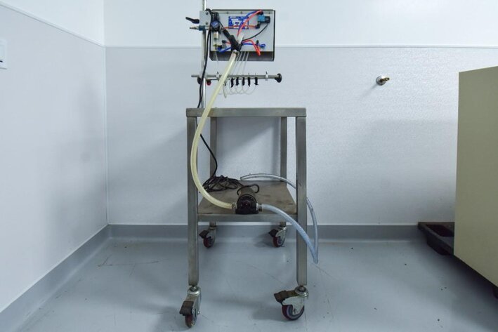 Image for ***SOLD*** MJK1273 Accutek 6 Head Table Top Filler 