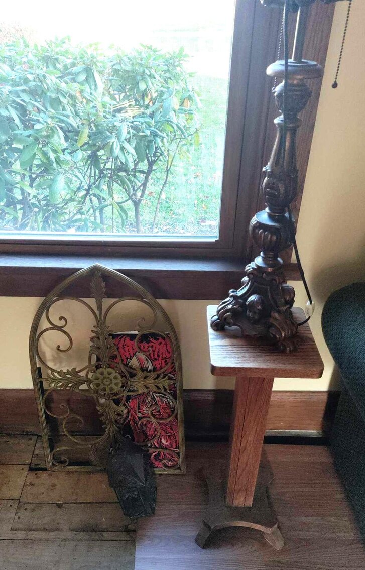 Image for Honda Civic, Ford Escape, Furniture, Decor, Kitchenware, Tools, Yard Items (Wildwood)