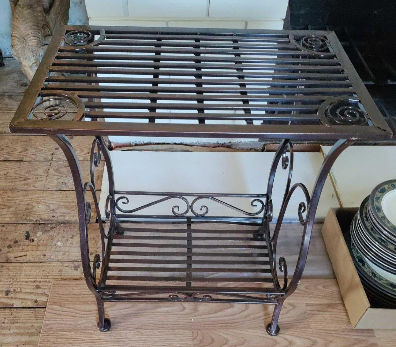 Image for Honda Civic, Ford Escape, Furniture, Decor, Kitchenware, Tools, Yard Items (Wildwood)