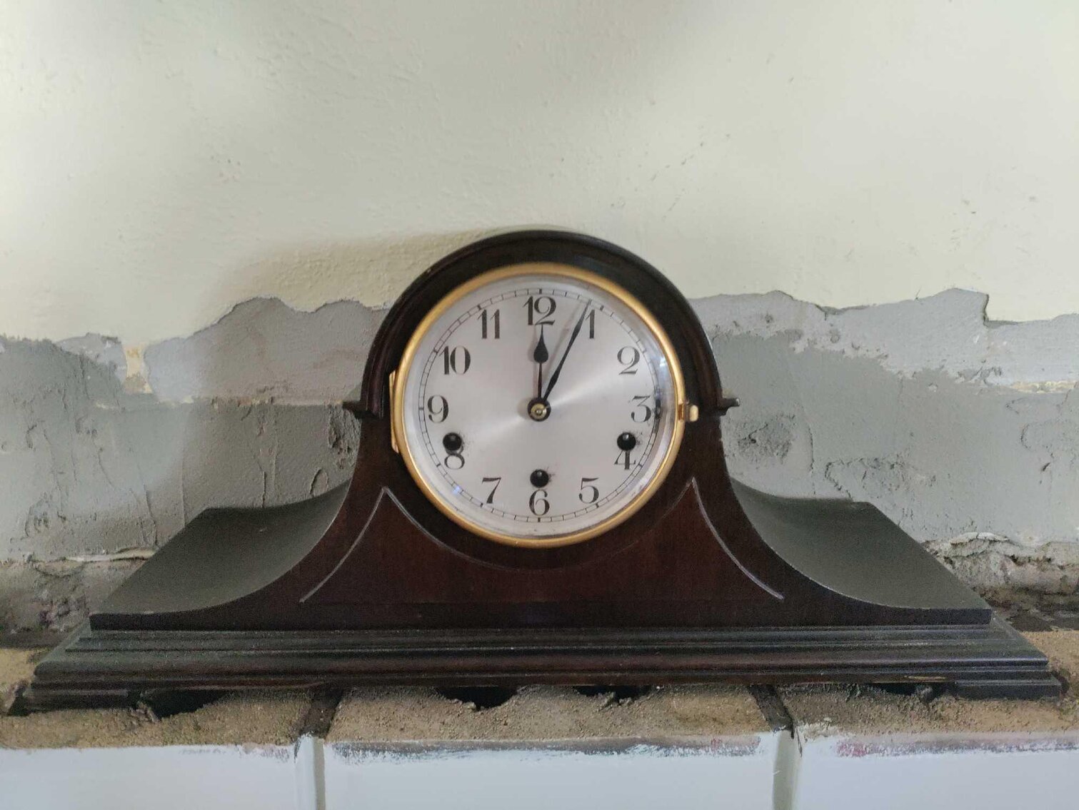 Image for Honda Civic, Ford Escape, Furniture, Decor, Kitchenware, Tools, Yard Items (Wildwood)