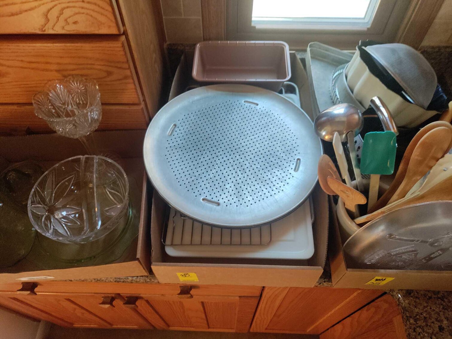 Image for Honda Civic, Ford Escape, Furniture, Decor, Kitchenware, Tools, Yard Items (Wildwood)