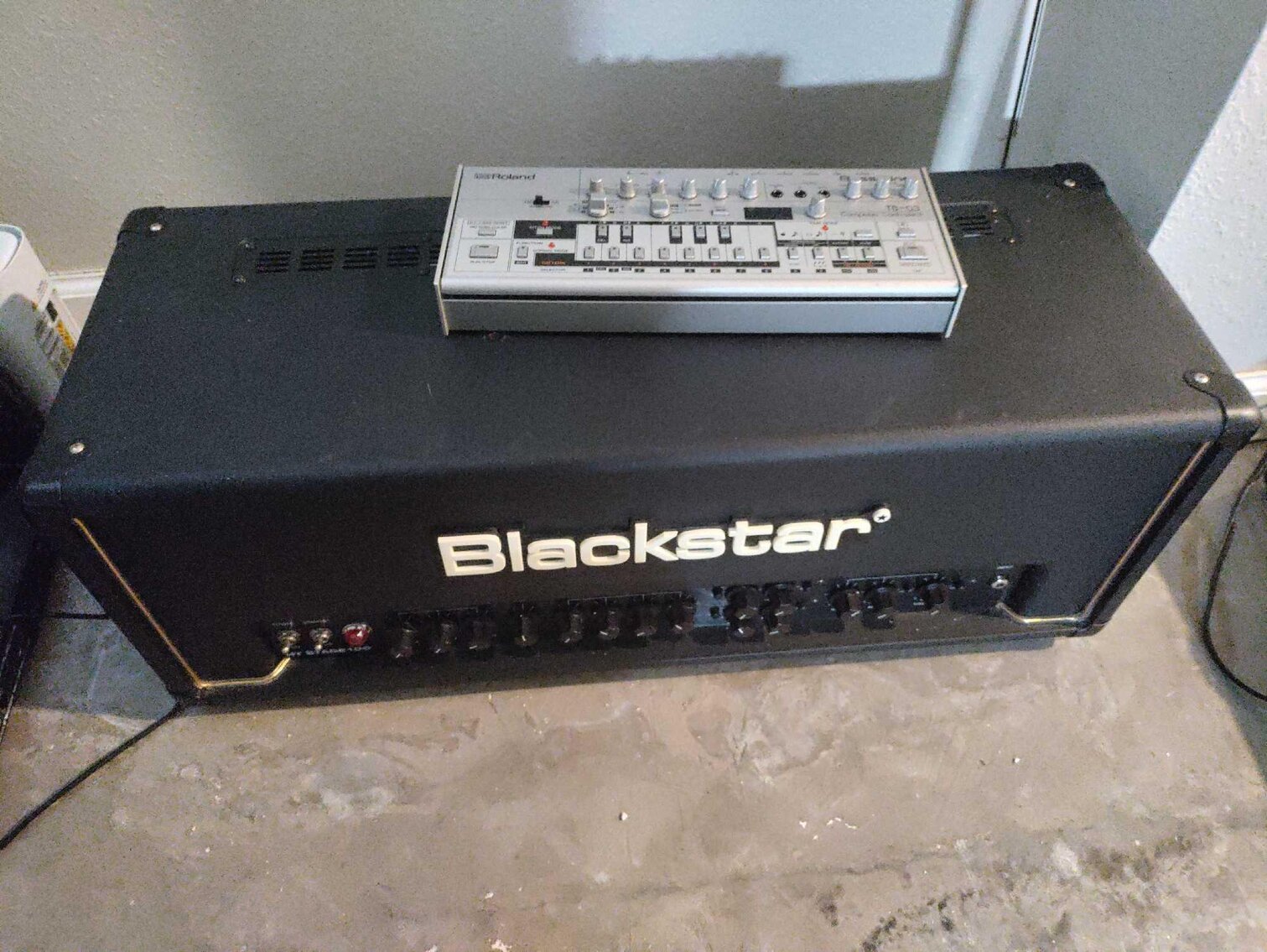 Image for Honda Civic, Ford Escape, Furniture, Decor, Kitchenware, Tools, Yard Items (Wildwood)