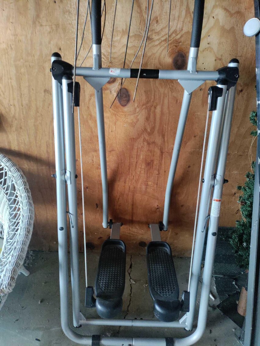 Image for Honda Civic, Ford Escape, Furniture, Decor, Kitchenware, Tools, Yard Items (Wildwood)