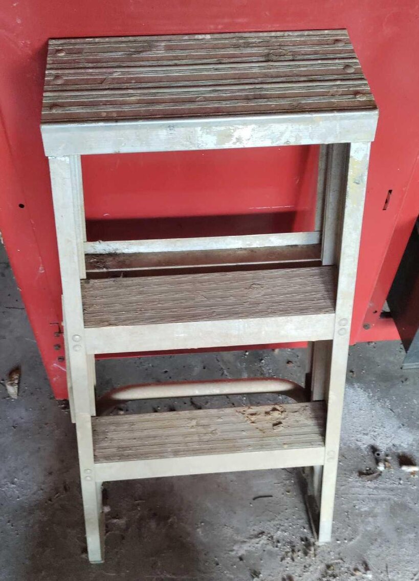 Image for Honda Civic, Ford Escape, Furniture, Decor, Kitchenware, Tools, Yard Items (Wildwood)