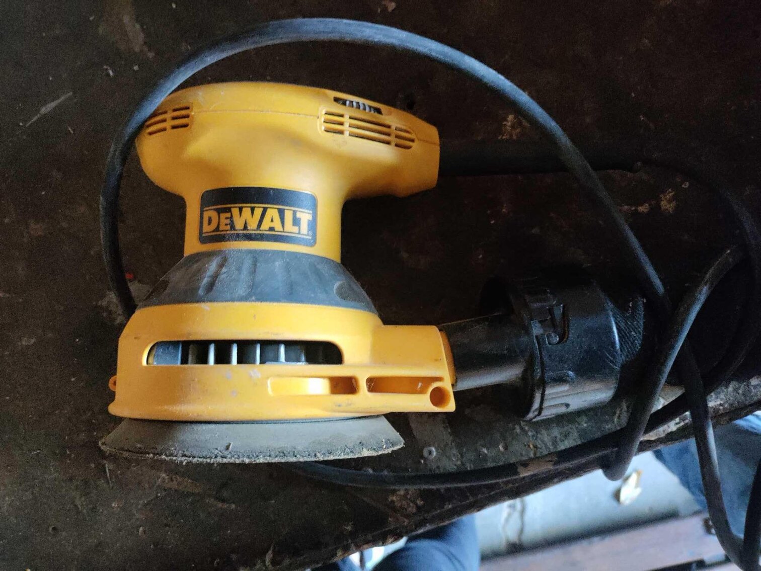 Image for Honda Civic, Ford Escape, Furniture, Decor, Kitchenware, Tools, Yard Items (Wildwood)