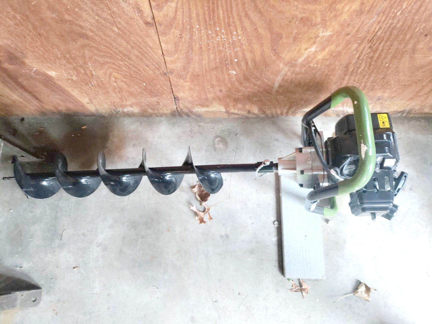 Image for Honda Civic, Ford Escape, Furniture, Decor, Kitchenware, Tools, Yard Items (Wildwood)