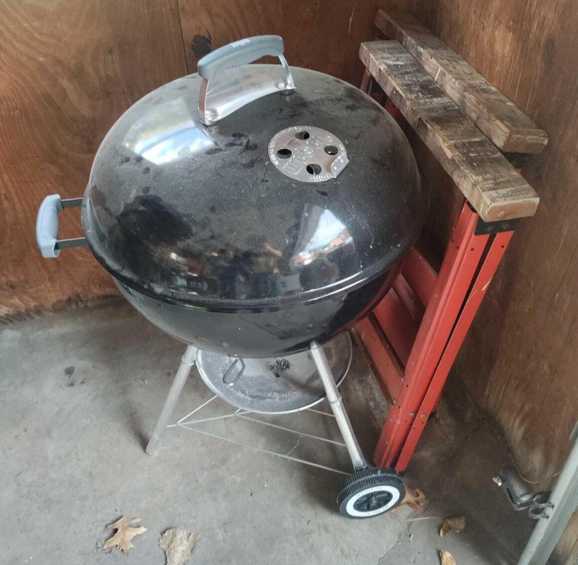 Image for Honda Civic, Ford Escape, Furniture, Decor, Kitchenware, Tools, Yard Items (Wildwood)