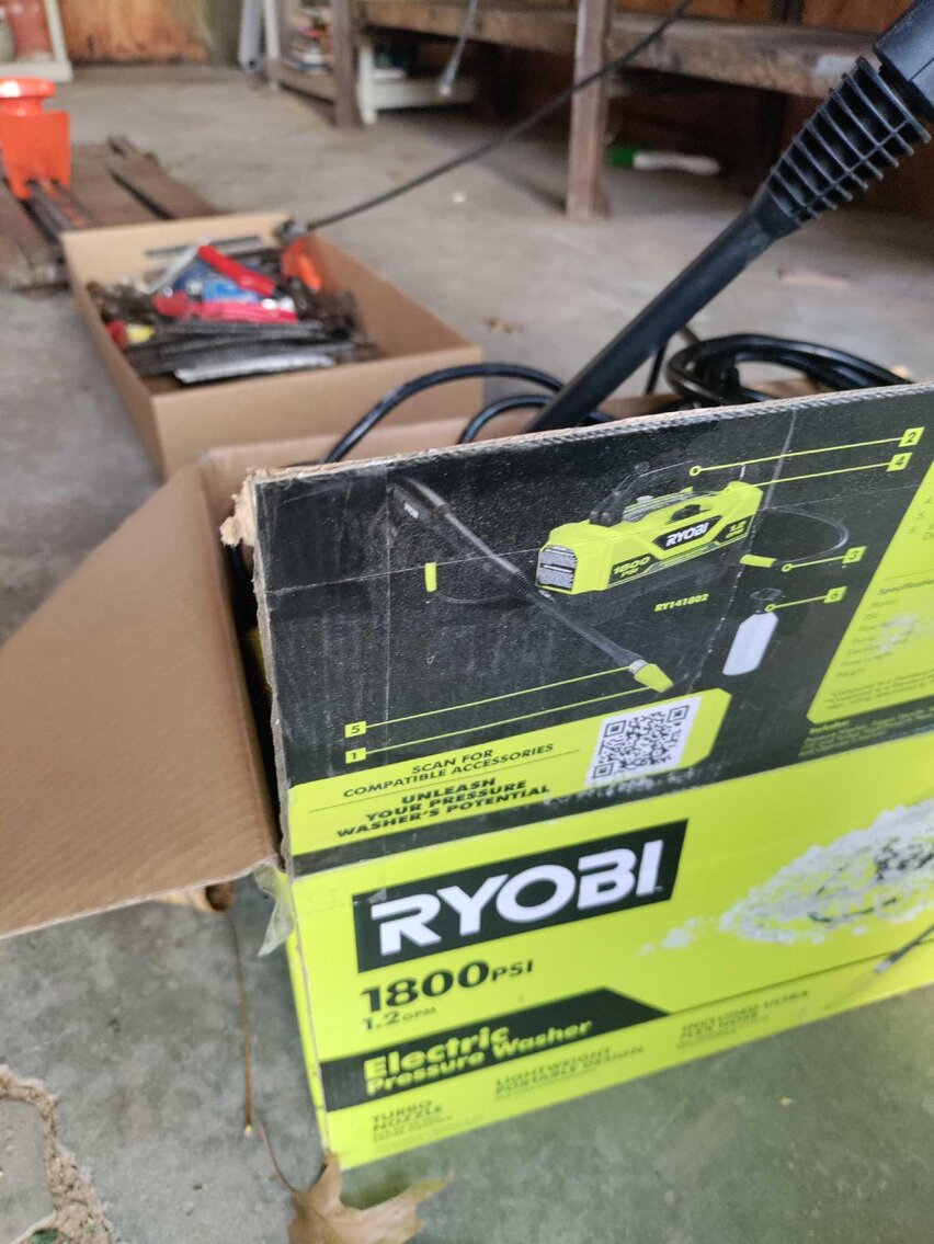 Image for Honda Civic, Ford Escape, Furniture, Decor, Kitchenware, Tools, Yard Items (Wildwood)