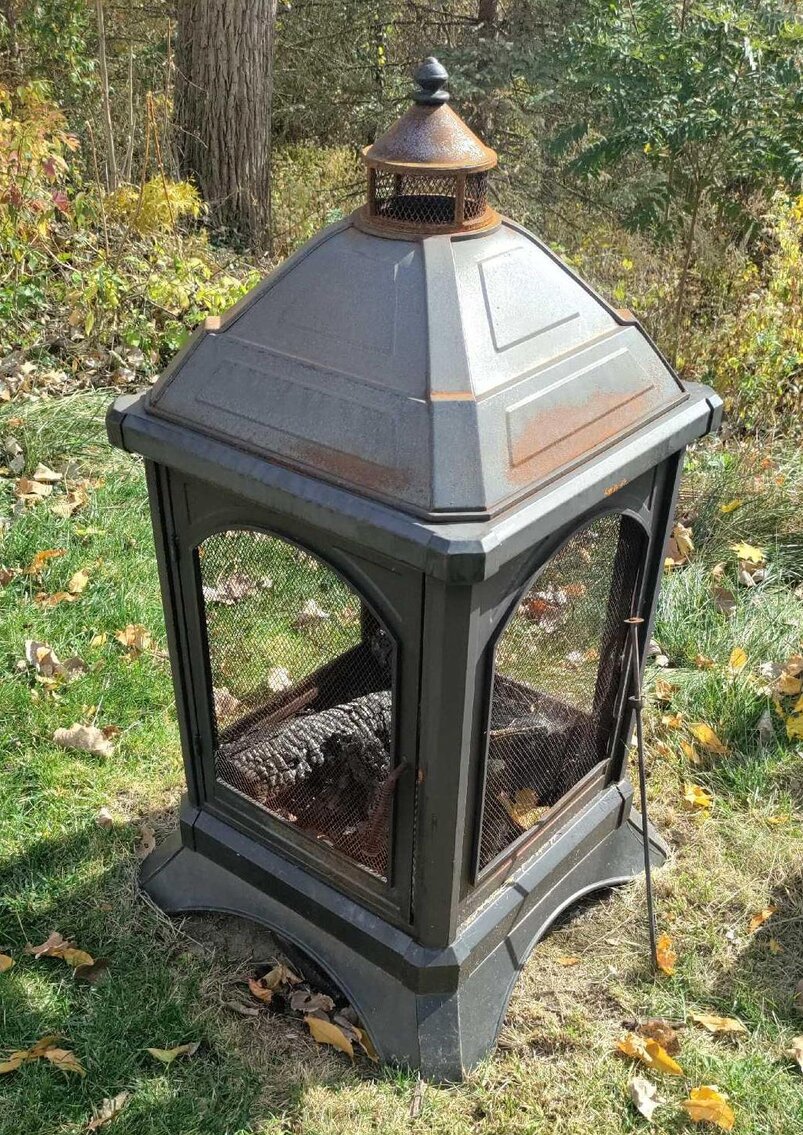 Image for Honda Civic, Ford Escape, Furniture, Decor, Kitchenware, Tools, Yard Items (Wildwood)