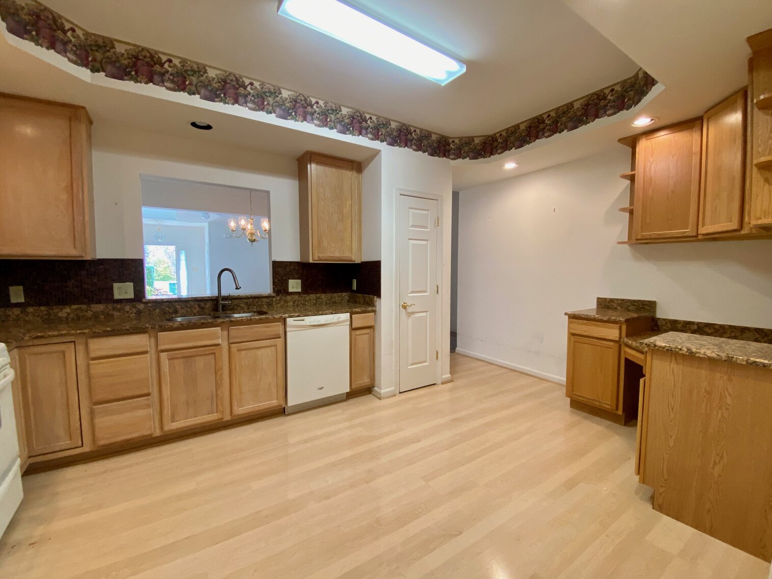 Image for 2 BR/2 BA Villa in The Salem Fields Neighborhood of Spotsylvania County, VA--SELLING to the HIGHEST BIDDER!!