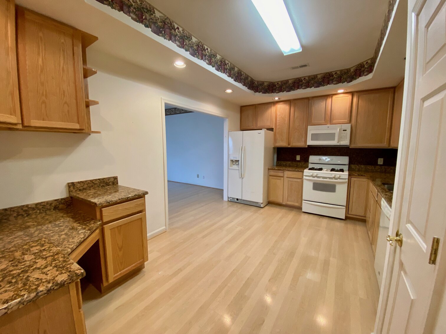 Image for 2 BR/2 BA Villa in The Salem Fields Neighborhood of Spotsylvania County, VA--SELLING to the HIGHEST BIDDER!!