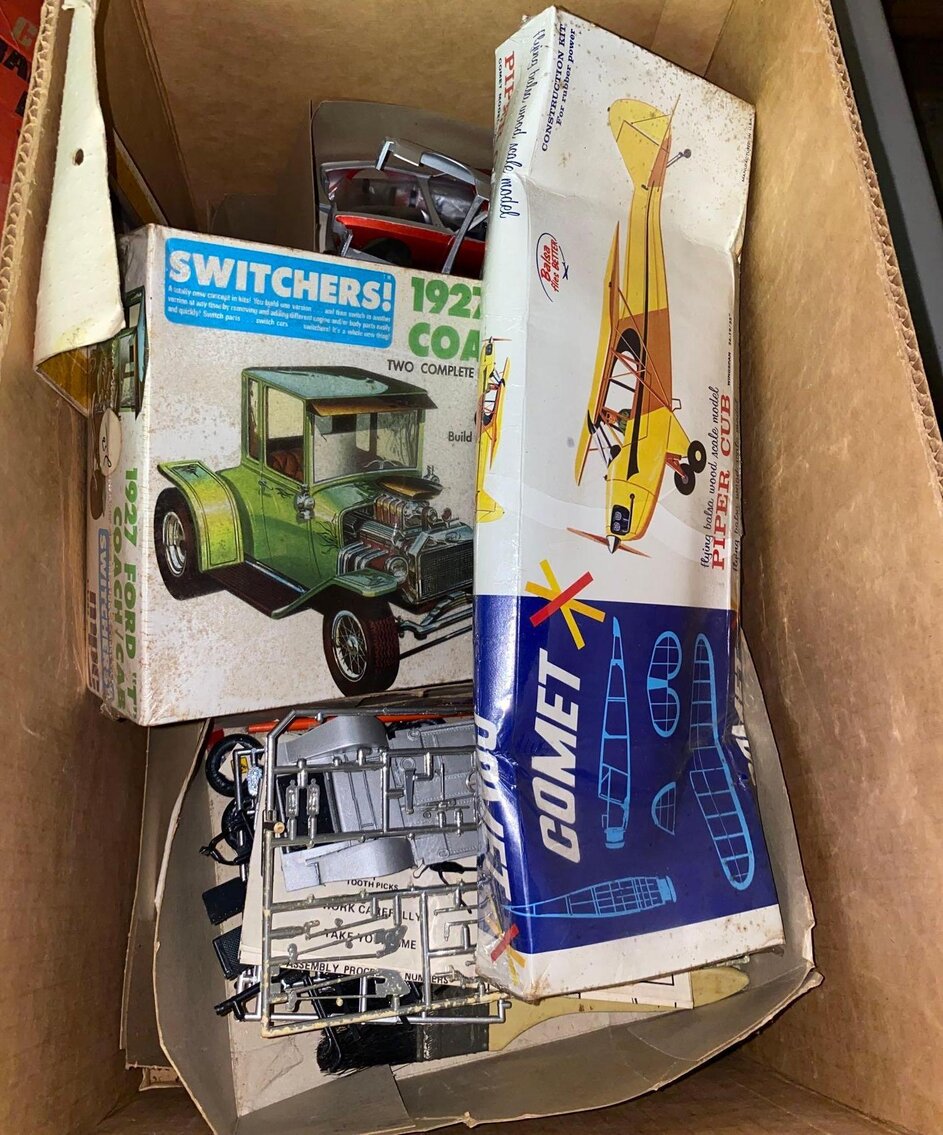 Image for Hot Rod Car Show Memorabilia, Toys, Trains, Die Casts, Furniture, Tools (Fredelia)