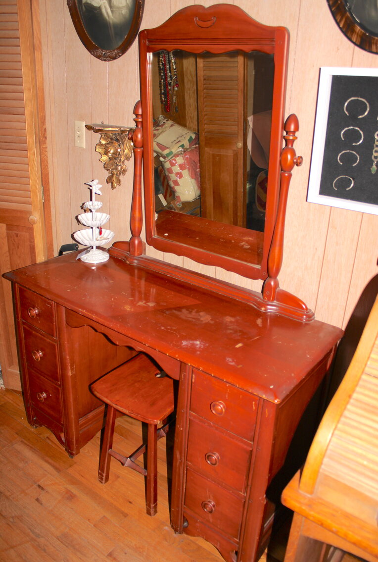 Image for ESTATE AUCTION