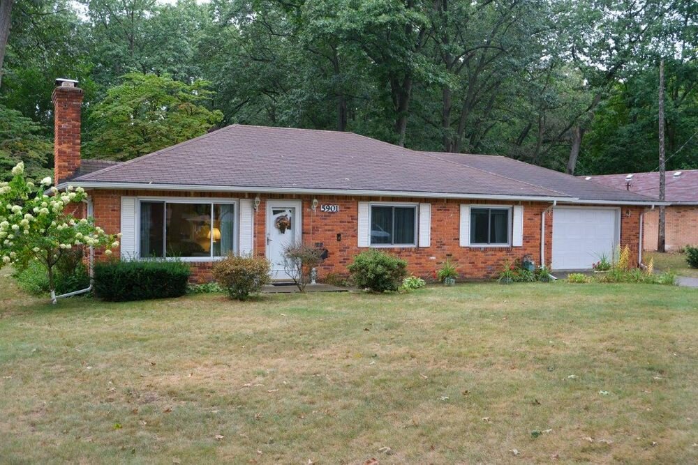 5901 Acres Road, Sylvania, Ohio 43560