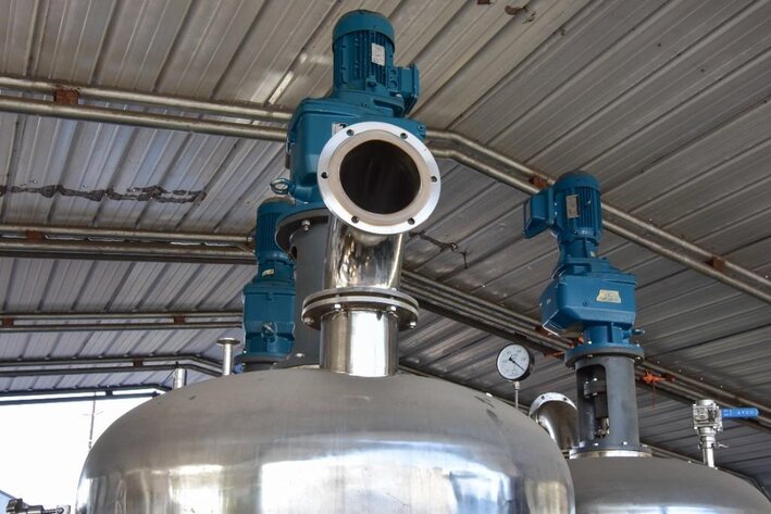 Image for ***SOLD*** MJK1131 Stainless Steel Tank with Agitation