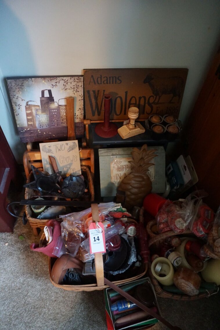 Image for Estate of Bill Hickman/Session 2 Personal Property