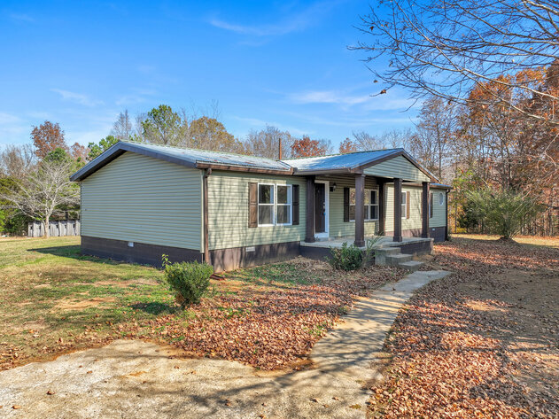 Image for Newly Remodeled House w/ 2.8 acres - 6575 Brown Hollow Road, Lyles, TN