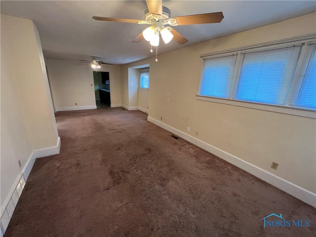 Image for MINIMUM BID AUCTION $19,000! 1433 Queen St