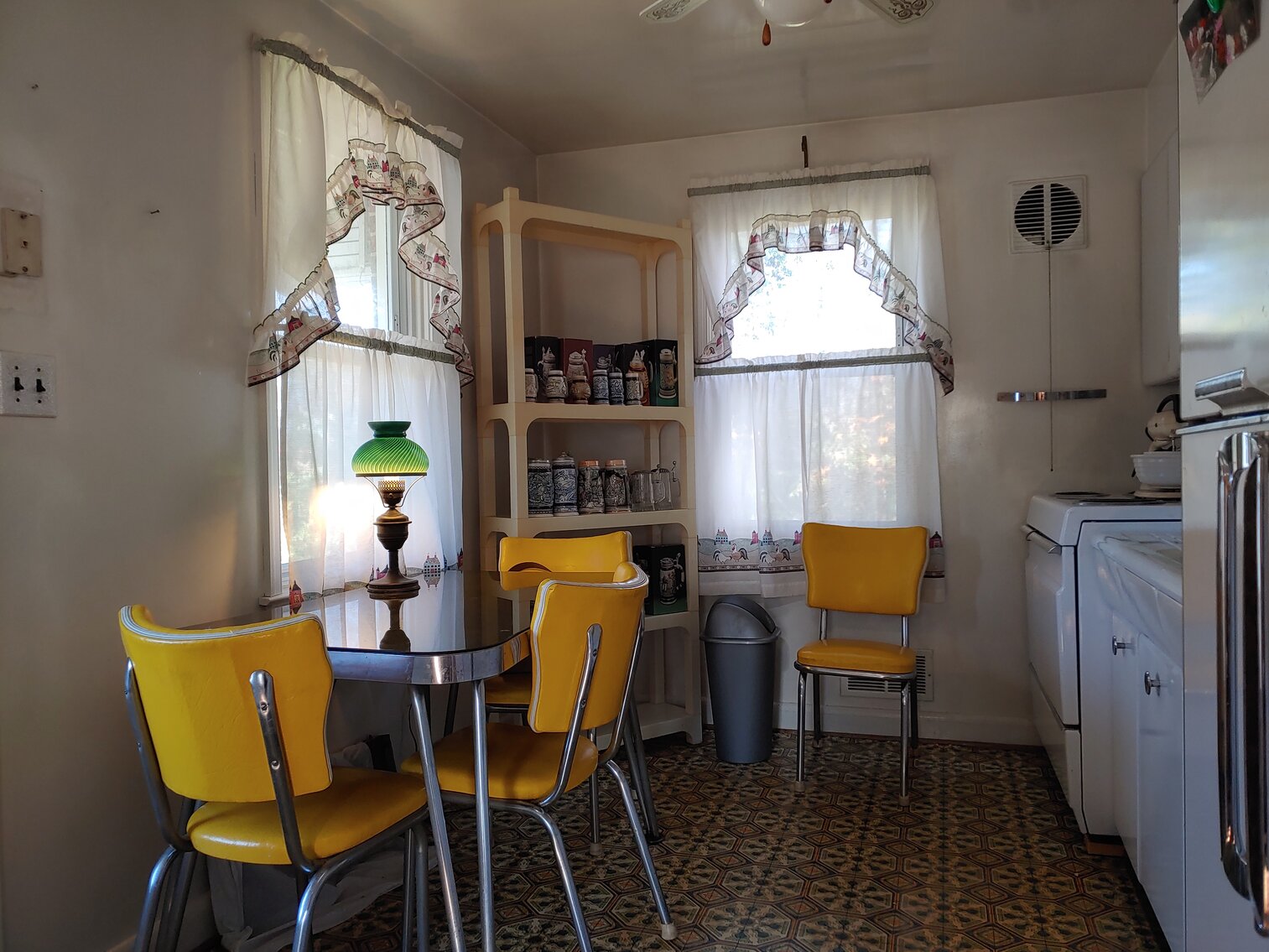 Image for 3 BEDROOM 2-STORY BRICK CAPE COD  W/ HUMMELS, COLLECTORS ITEMS & HOUSEHOLD GOODS