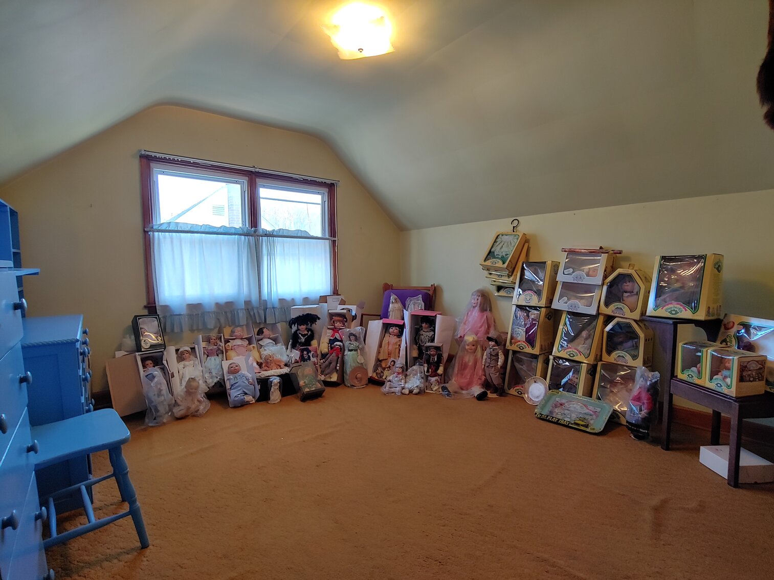 Image for 3 BEDROOM 2-STORY BRICK CAPE COD  W/ HUMMELS, COLLECTORS ITEMS & HOUSEHOLD GOODS