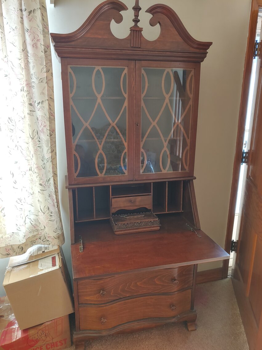 Image for 3 BEDROOM 2-STORY BRICK CAPE COD  W/ HUMMELS, COLLECTORS ITEMS & HOUSEHOLD GOODS