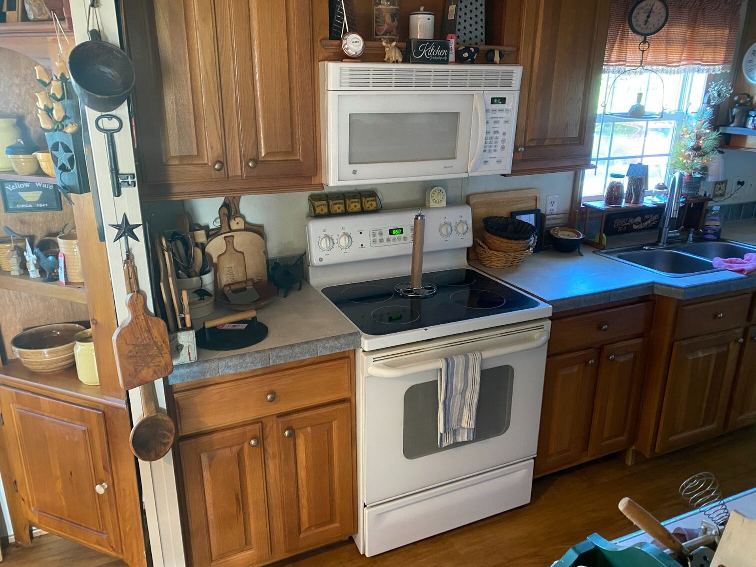 Image for Charity Ln Temperanceville, VA Real Estate Auction/ Estate of Bill Hickman