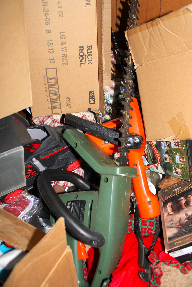 Image for HUGE 2-RING LIVING ESTATE AUCTION