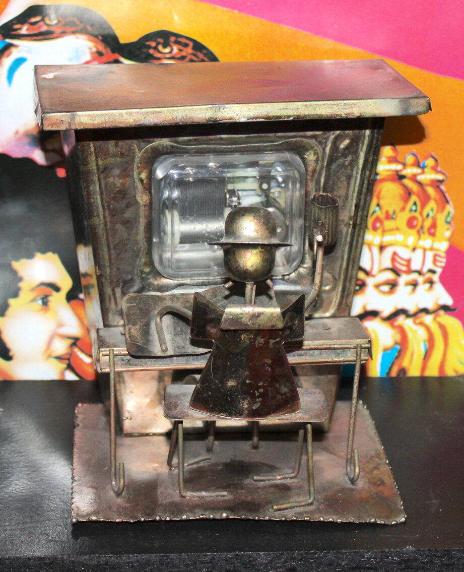 Image for EMERGENCY LIVING ESTATE AUCTION