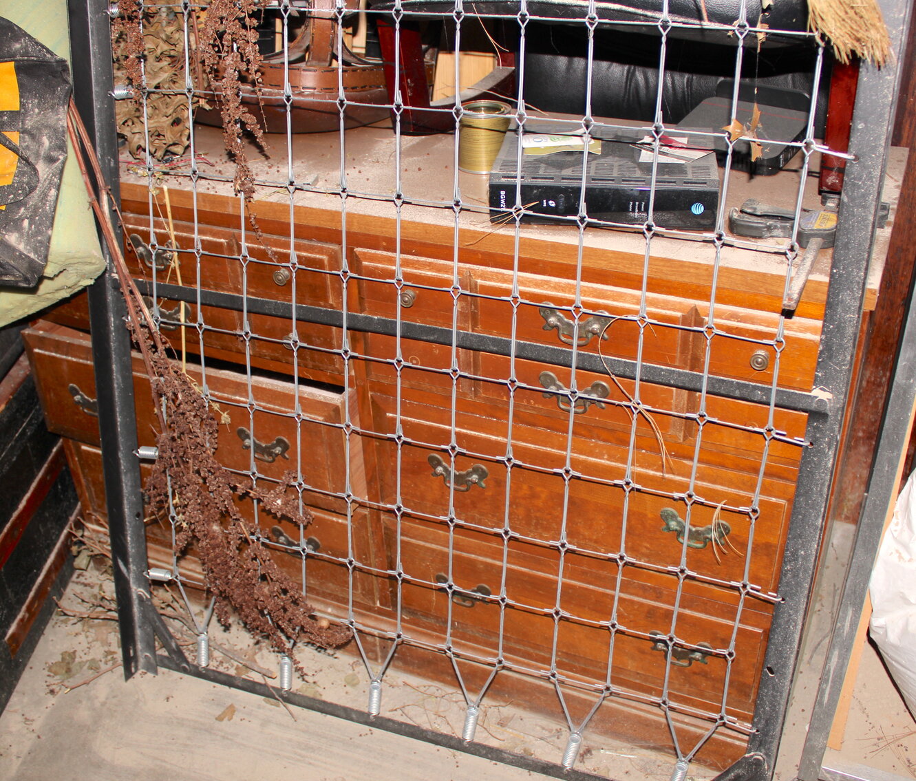 Image for EMERGENCY LIVING ESTATE AUCTION