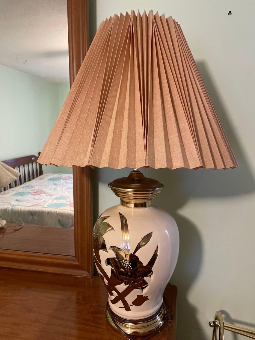 Image for Tools, Antiques, Glassware, Costume and Gold Jewelry, Collectibles, and Furnishings (S Holland Sylvania)