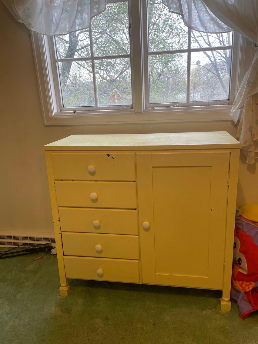 Image for Tools, Antiques, Glassware, Costume and Gold Jewelry, Collectibles, and Furnishings (S Holland Sylvania)